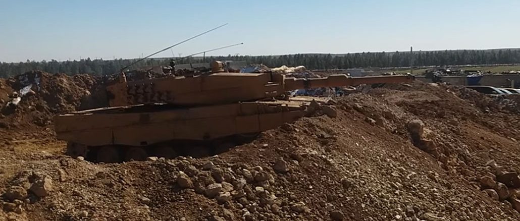 Leopard 2A4TR ocupando una posición fija, algo que ha costado varias bajas a Turquía