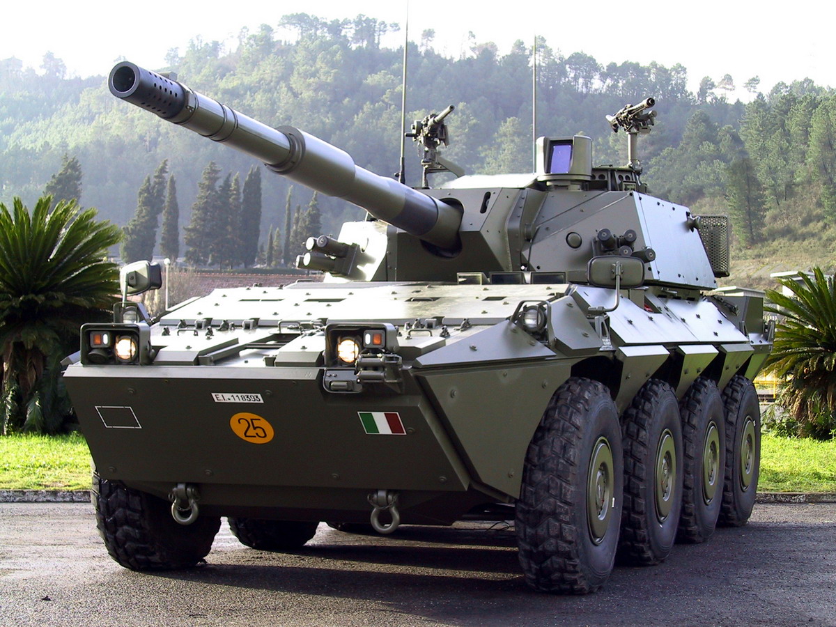 Centaurus b80 aio. Танк b1 Centauro 120. B1 Centauro 105. Чентауро 2. Итальянский колесный танк Centauro.