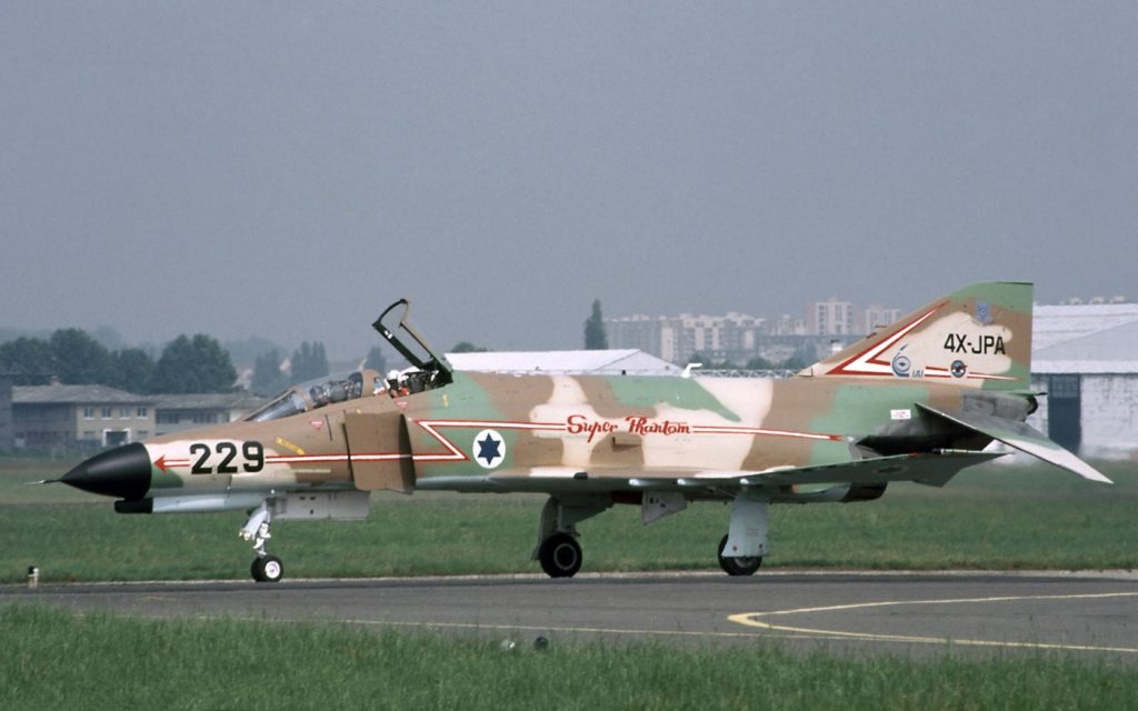 El Super Phantom, el McDD F-4E modificado por IAI con los propulsores PW1120.