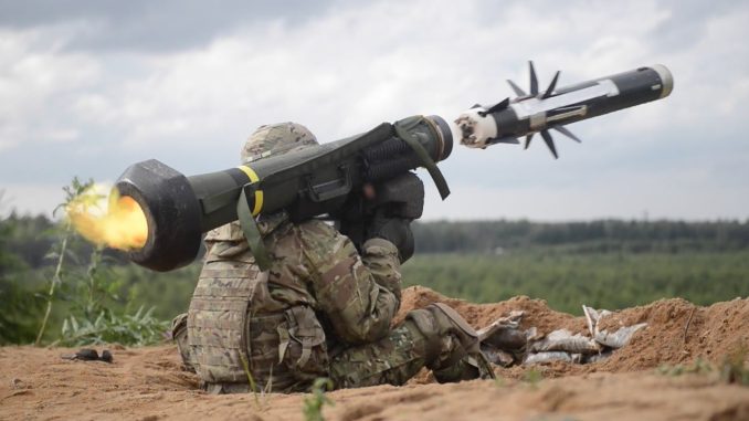 misil ligero FGM-148 Javelin